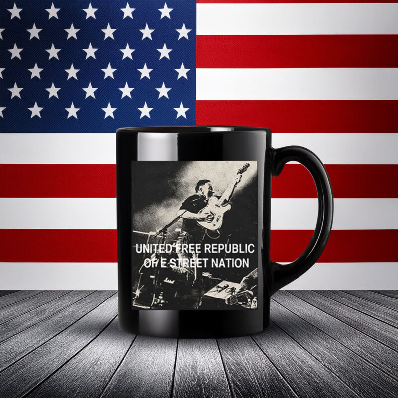 Land Of Hope & Dreams American Tour United Free Republic Mug